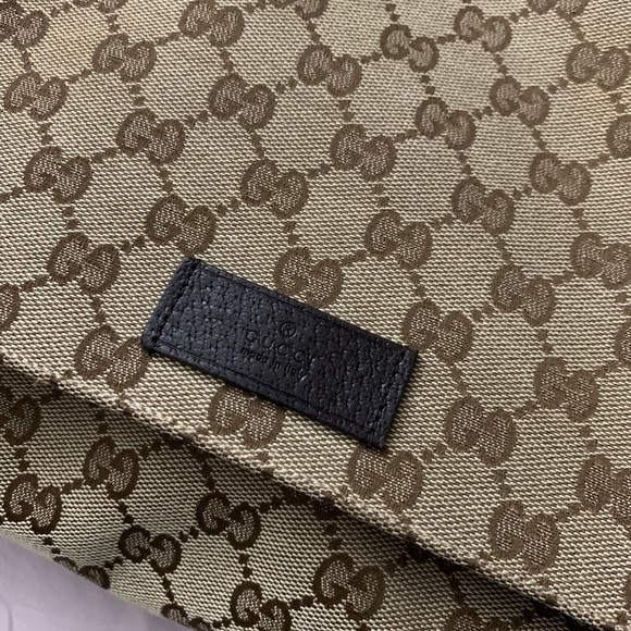Gucci Messenger side Bag model 146236 - Picture 6 of 10